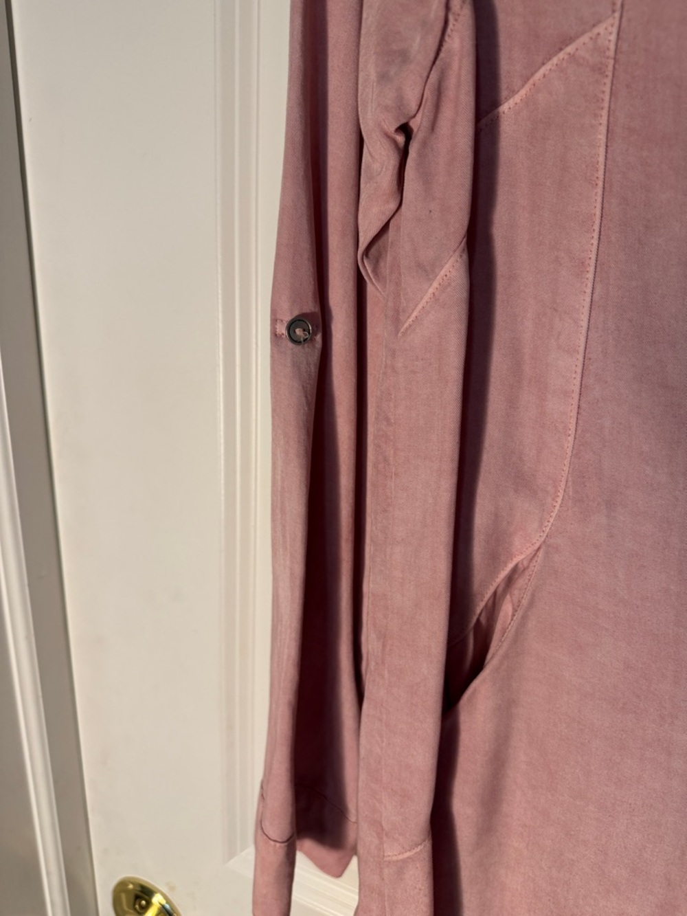 tea n rose Dusty Rose Long Sleeve Button-Down Tunic - Picture 5 of 7